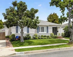 2004 Faymont, Manhattan Beach, 