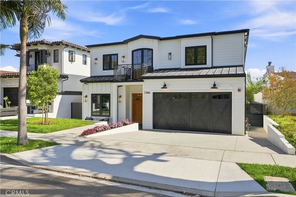 1346 Gates Ave., Manhattan Beach, 