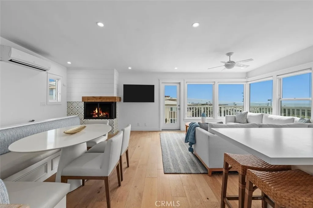 209 15th Street, Manhattan Beach, 