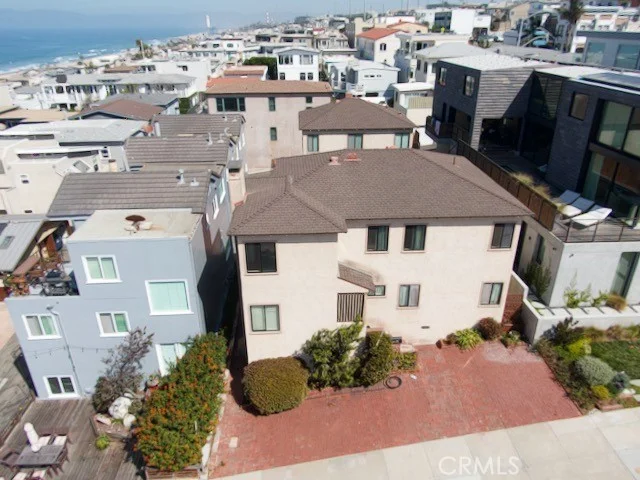 223 32nd St, Manhattan Beach, 