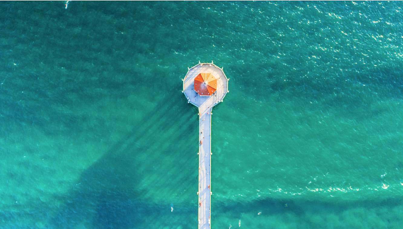 manhattan-beach-pier-drone-overhead