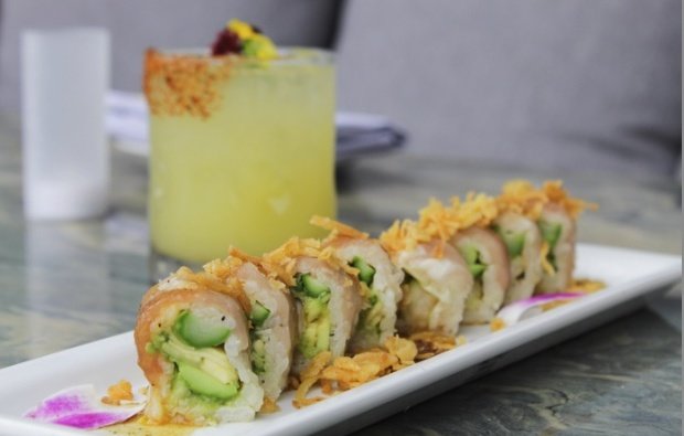 Sushi Roku Sushi Roll & Drink